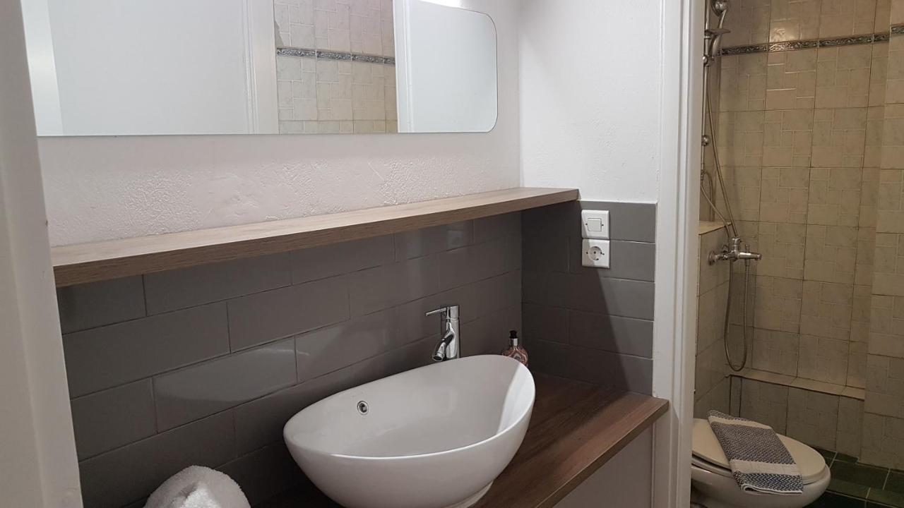 Palette Apartment Bamboo - Athens Center, 6 Bd, 3 Bath Exterior photo